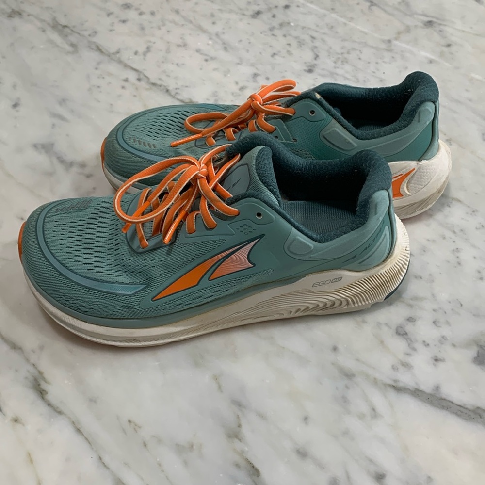 Altra Paradigm 6 Running Shoes